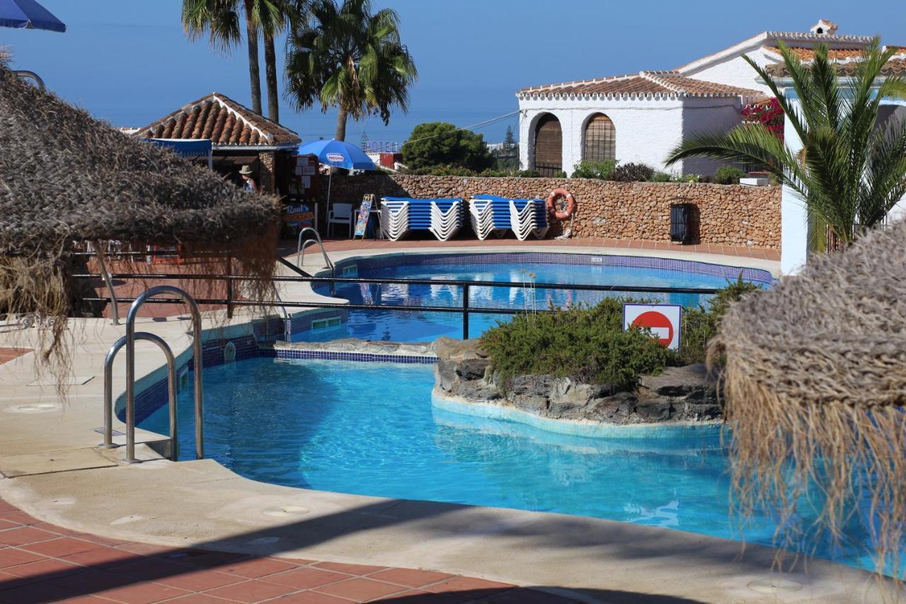 El Capistrano Village Spacious Home, Large Terrace Nerja Bagian luar foto